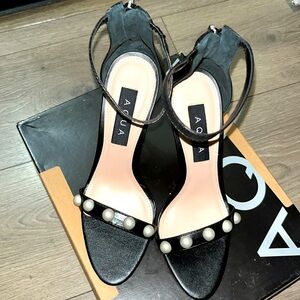 Aqua Elegant Black Stiletto